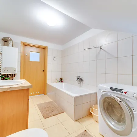 Krolowej Jadwigi By Interhome Apartman *