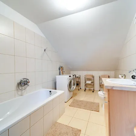 Apartment Krolowej Jadwigi By Interhome *